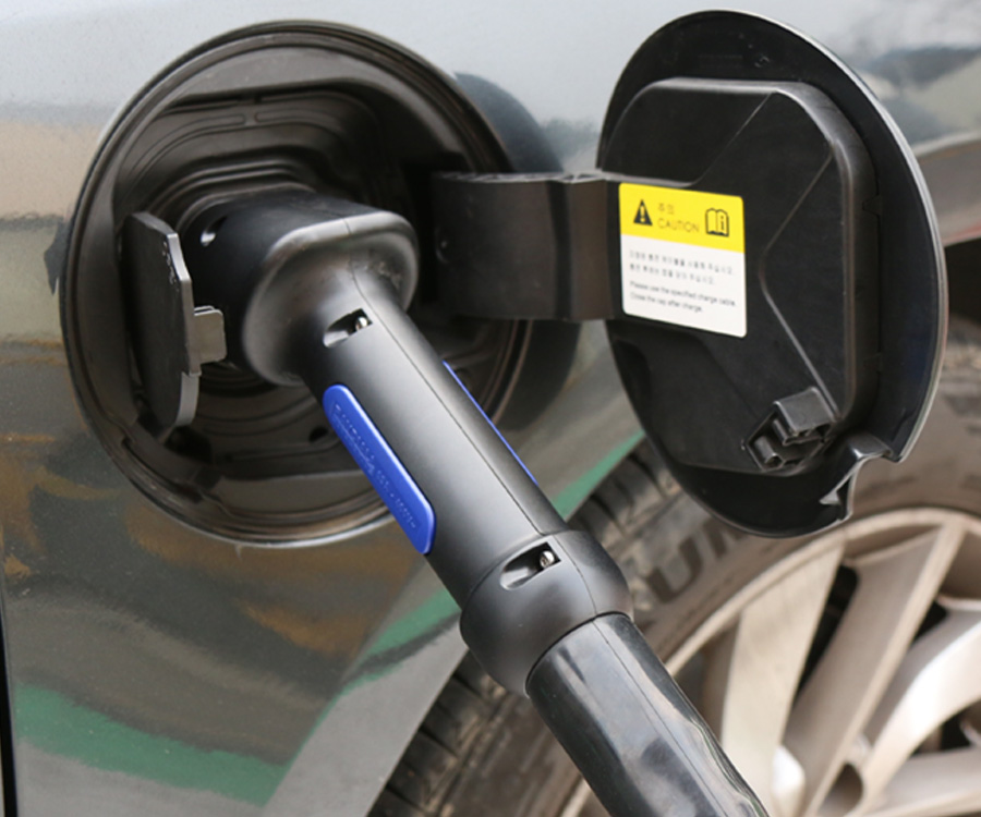 Laadstekker in elektrische auto